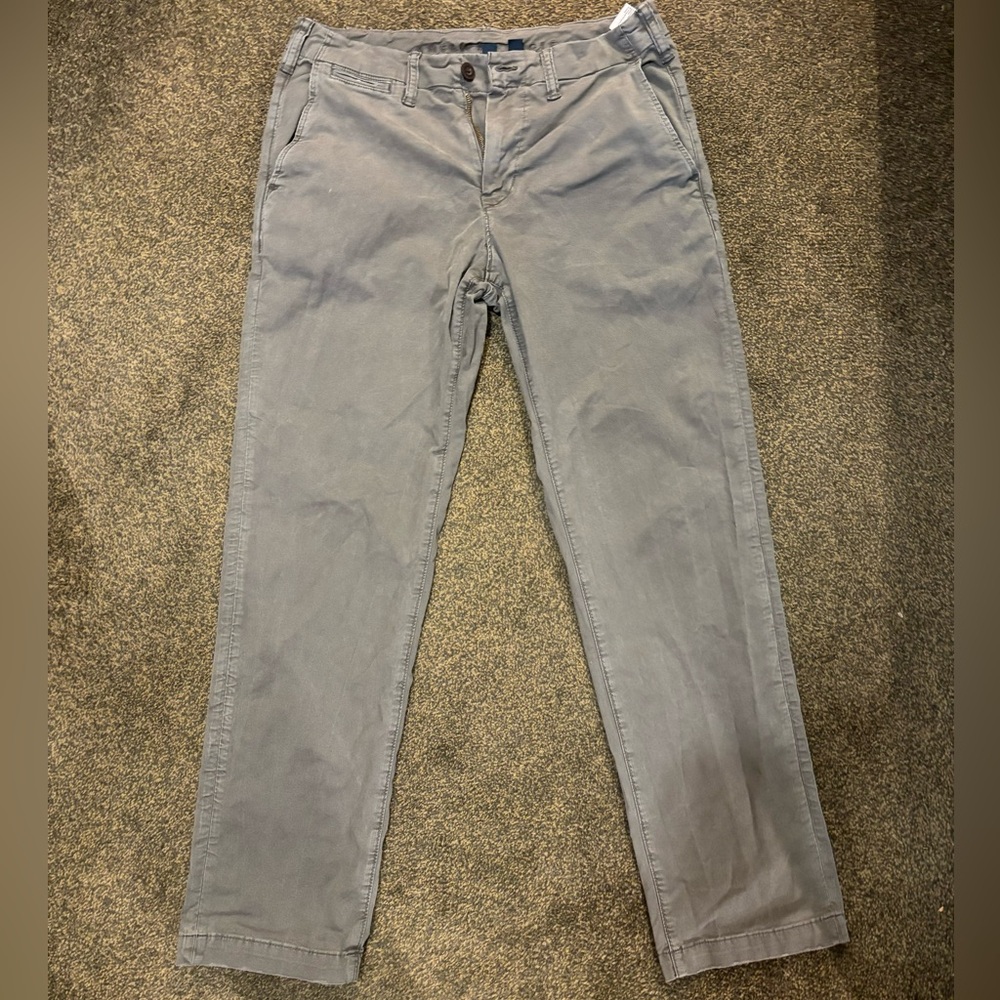 Men’s American Eagle Gray Khaki Pants